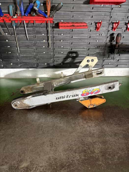 Wahacz KAWASAKI KX80 Rama