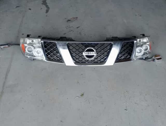 Lampy przednie nissan navara, atrapa grilla oryginał