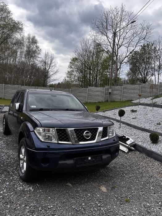 Nissan navara (pick up)