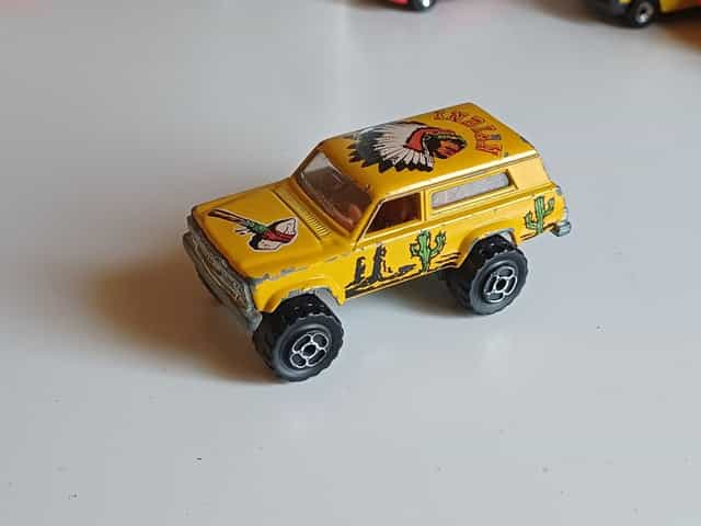 Majorette Jeep Cherokee 236