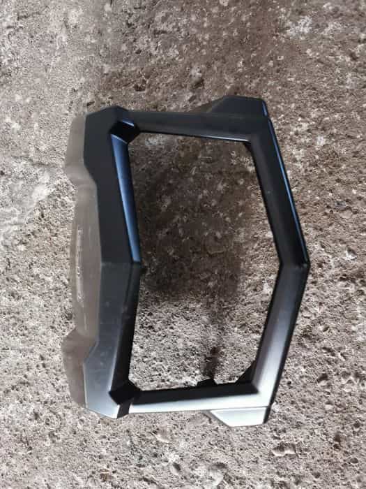 Polaris sportsman osłona owiewka lampy centralnej licznika zegar