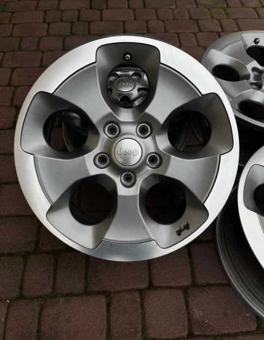 Felgi jeep wrangler R18 18x7,5  5x127 et44,5