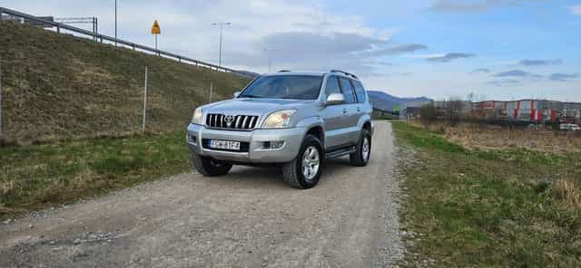 Toyota Land cruiser  120