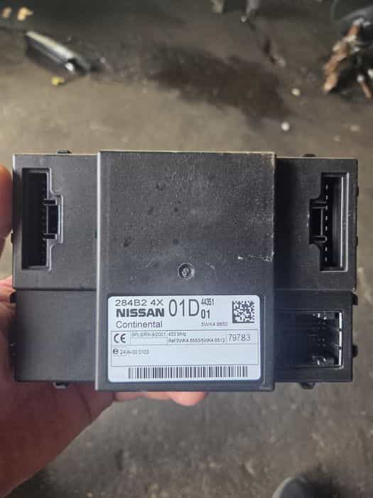 Moduł komfortu nissan navara D40 3.0 dci v6 automat 2014r