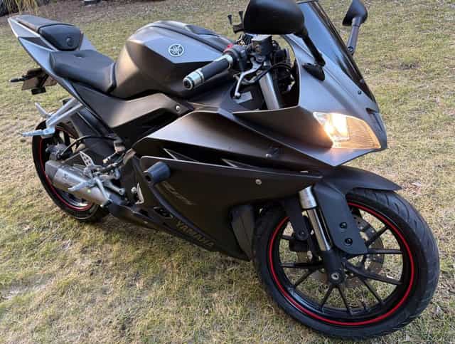 Yamaha YZF 125 R   2014