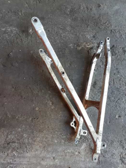 KAWASAKI KXF 450 '06 08 Stelaż tył trójkąt ramy.