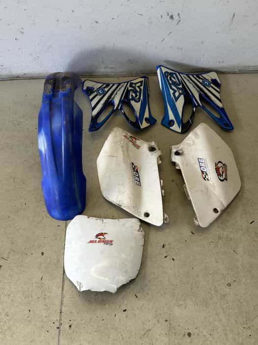Plastik Plastiki YAMAHA YZF250 02R.