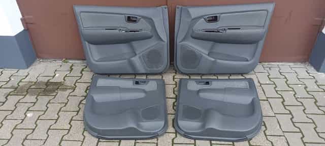 2014 Toyota Hilux VII  boczki drzwi 4 komplet