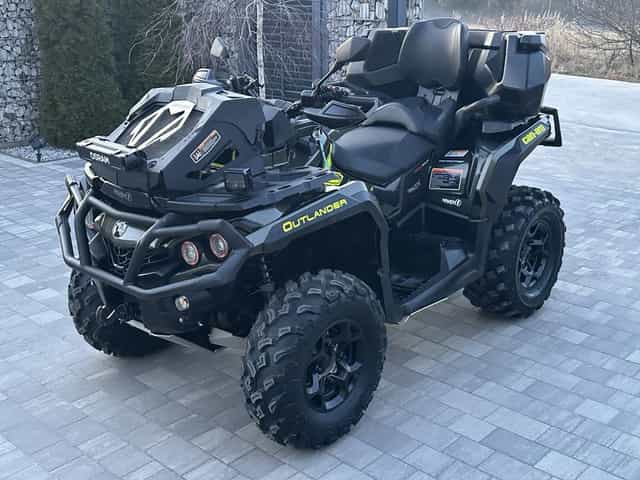 Can Am Outlander 1000 Max Salonowy bogato doposażony
