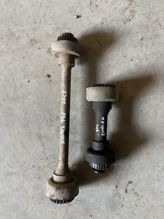 Wałek tył wałek przedni kodiak 700 grizzly 700/550 gniazdo