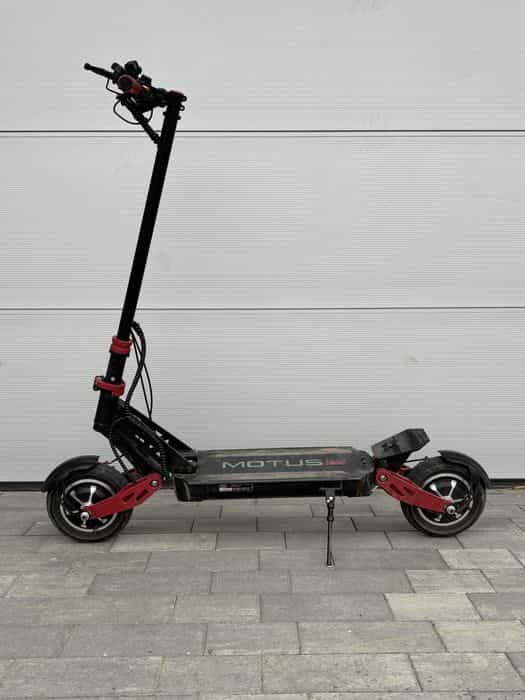 Hulajnoga motus 10 pro sport MAŁY PRZEBIEG