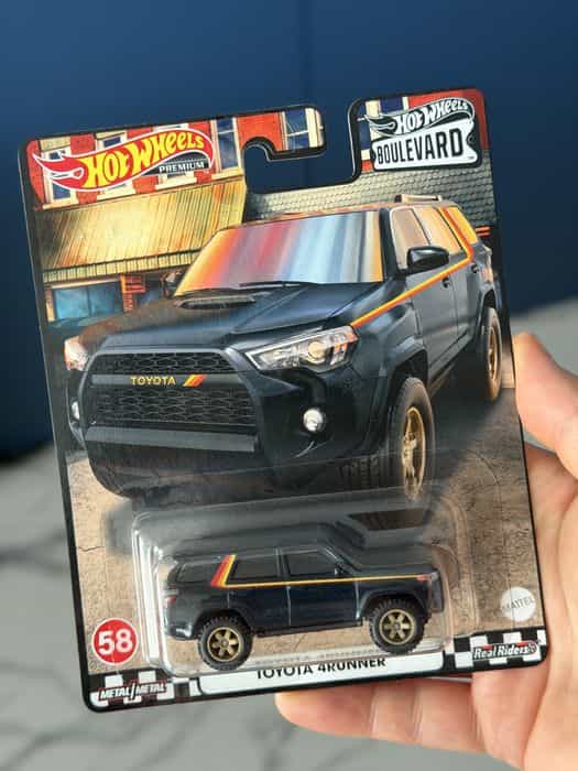 Hot Wheels Premium Toyota 4Runner TRD Boulevard 58 black