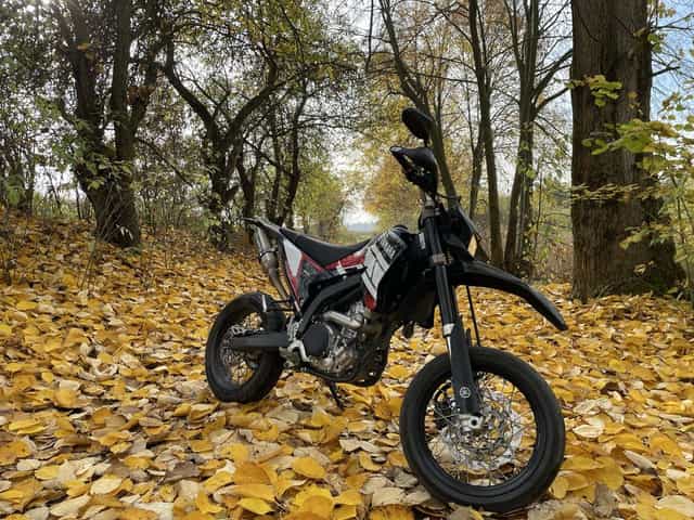 Yamaha WR 250 X supermoto, a2