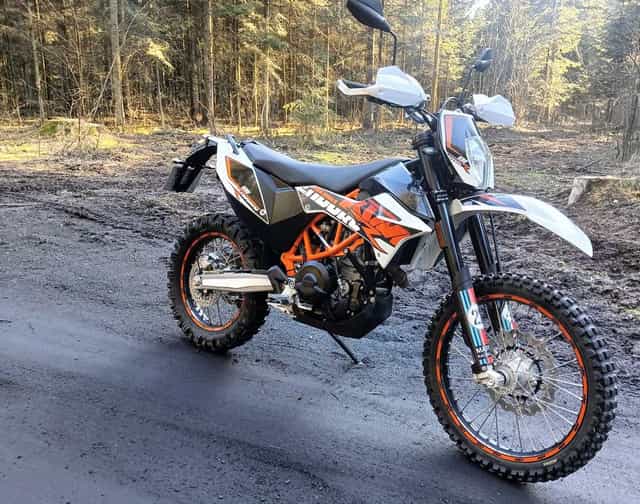 KTM 690.  701  Husqvarna