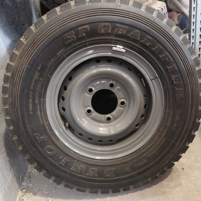 Koło+opona Dunlop SP Qualifier 225X95R16C