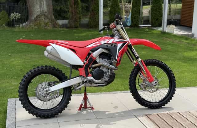 Honda CRF 250R 2021 nowy silnik