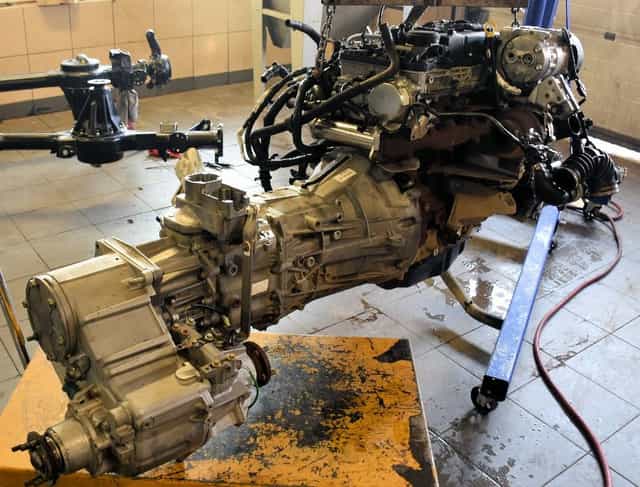 Skrzynia Rozdzielcza Reduktor Land Rover Defender 2,2 90 Puma 2013Rok