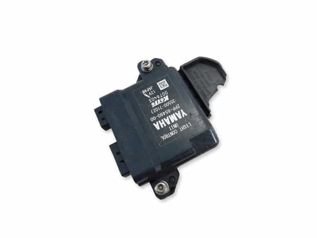MODUŁ KOMPUTER STEROWNIK YAMAHA YZF-R1M RN32 15-20 ŚWIATEŁ U-11 2PP-85490-00