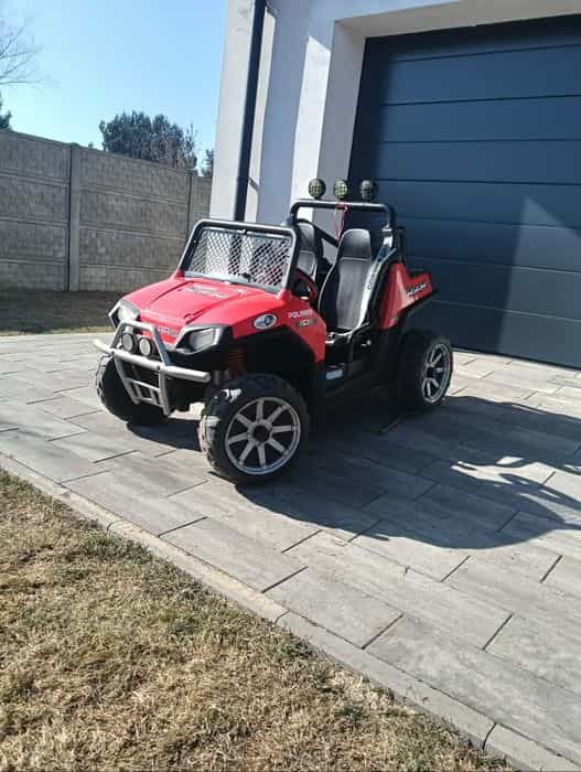 Peg Perego Polaris RZR