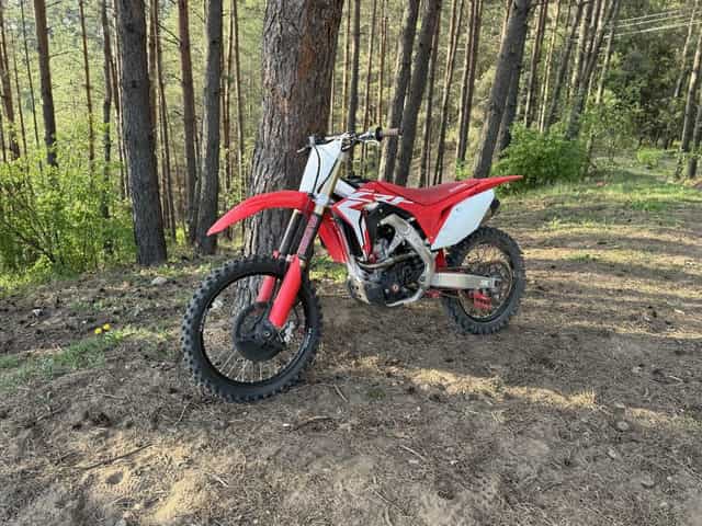 Honda CRF 250 R 2018 r. Wydech HGS 3 mapy zaplony. Rozrusznik