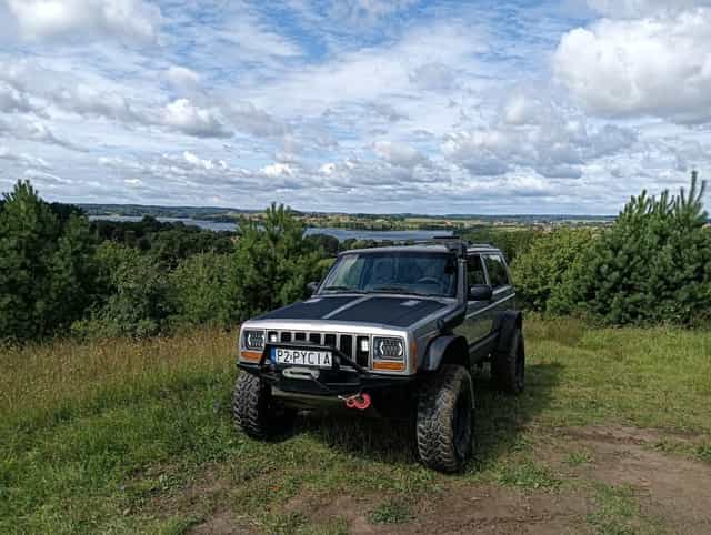 Jeep Cherokee XJ 4.0 + lpg Offroad