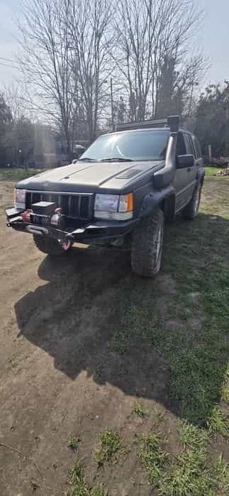 Jeep Grand Cherokee 5.9 V8 Offroad | VAT-1 | 2-osobowy   FAKTURA VAT