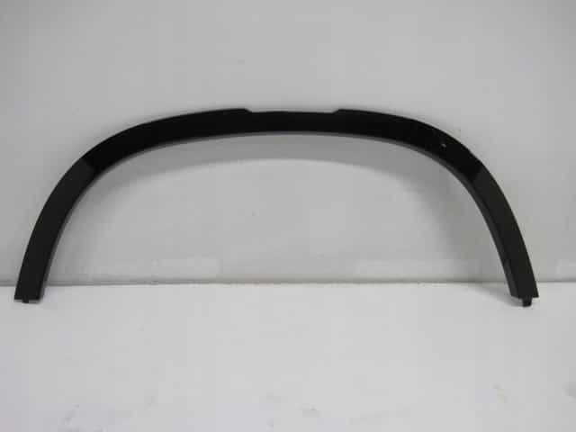 LISTWA BŁOTNIKA LEWA PRZEDNIA LAND ROVER DEFENDER L8B216A075BB