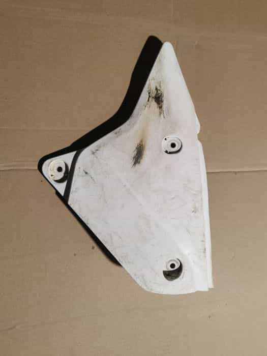 Suzuki DRZ 400 osłona owiewka panel obudowa air box