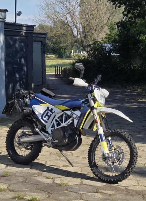 Husqvarna 701 Enduro 2017 KTM 690