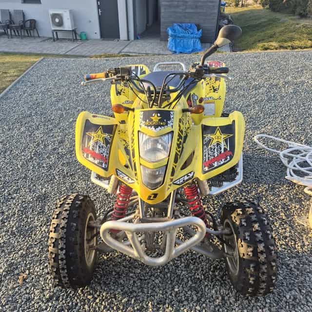 Sprzadam quada Suzuki LTZ 400