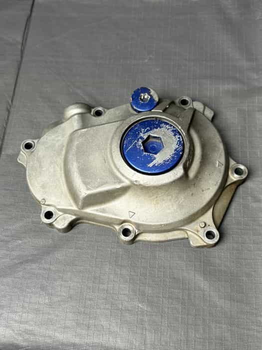 Dekiel magneta pokrywa silnika YAMAHA YZF250 R 19-23 WR