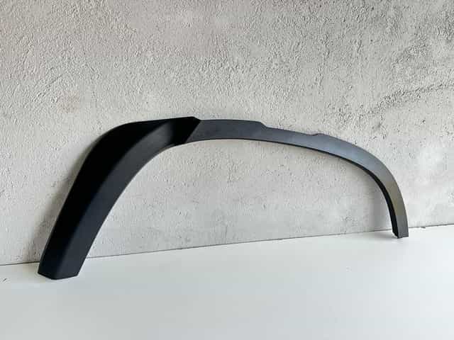 Land Rover Defender L663 20-  Listwa Błotnika Lewa Tył L8B2-290E23-AX