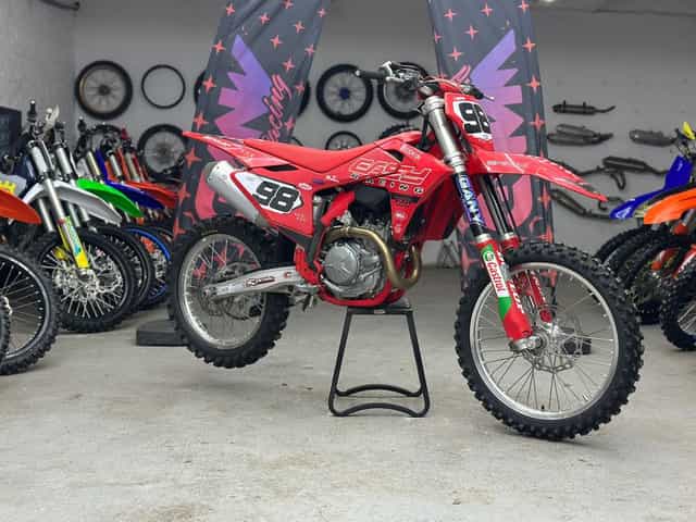 GasGas MCF 450 cc rok 2024 - 45mth - stan TOP