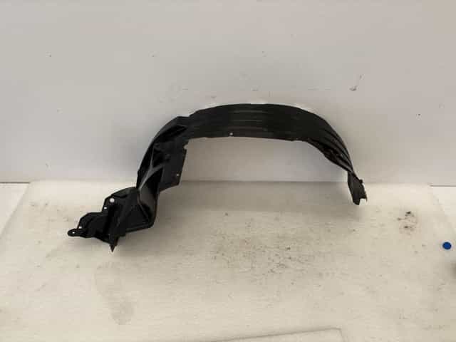 Toyota Hilux VIII 8 lift FL 20- nadkole prawy przód prawe przednie