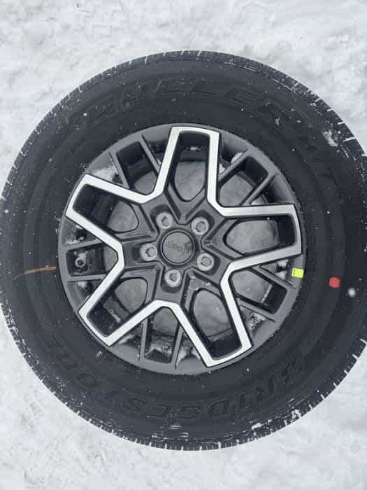 Nowe koła Jeep Wrangler, Gladiator JT