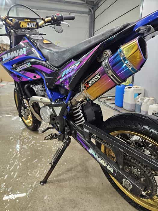 Yamaha WR 125 kolorowa porobiona