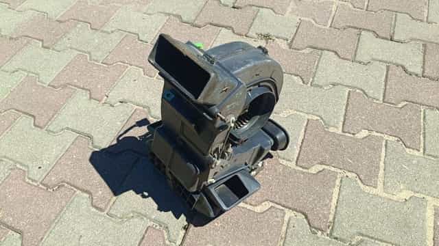 Suzuki Samurai Samuraj nagrzewnica wentylator