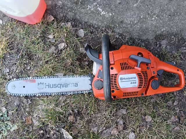 Husqvarna 445 w dobrym stanie