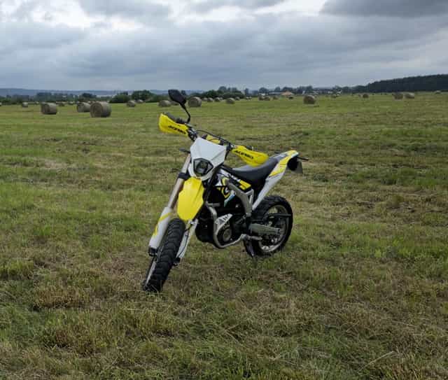 Motocykl motor elektryczny surron storm bee, zarejestrowany