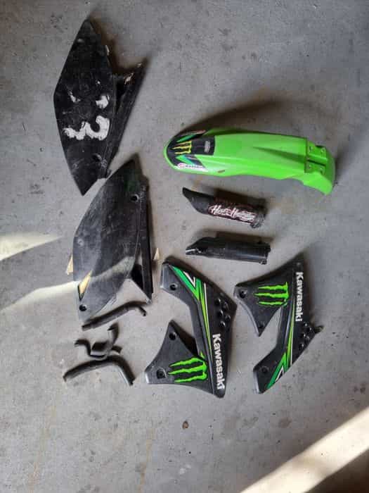 Owiewki plastiki  błotnik cross Kawasaki KX