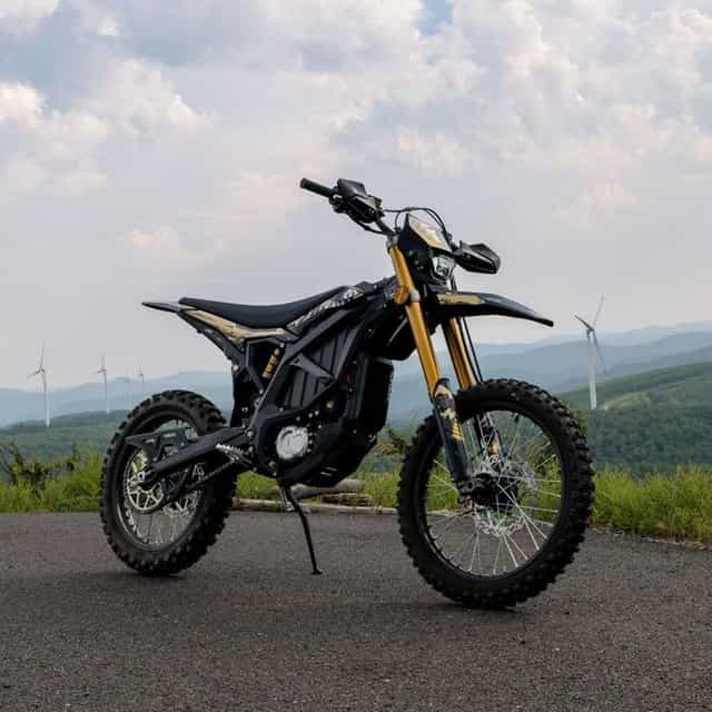 OKAZJA! Surron Ultra Bee 2025, Faktura VAT 23%, HOMOLOGACJA 21 kw