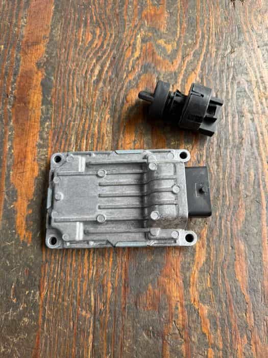 modul zaplonowy ecu cdi stacyjka BRP can am can-am outlander 450 r 15