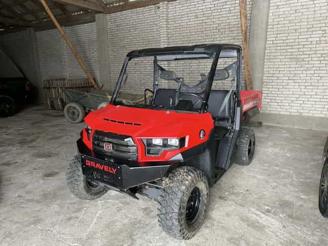 Polaris ranger gravley 1000 4x4 can am