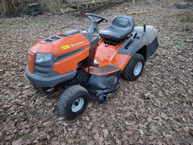 Traktorek kosiarka husqvarna tc138.