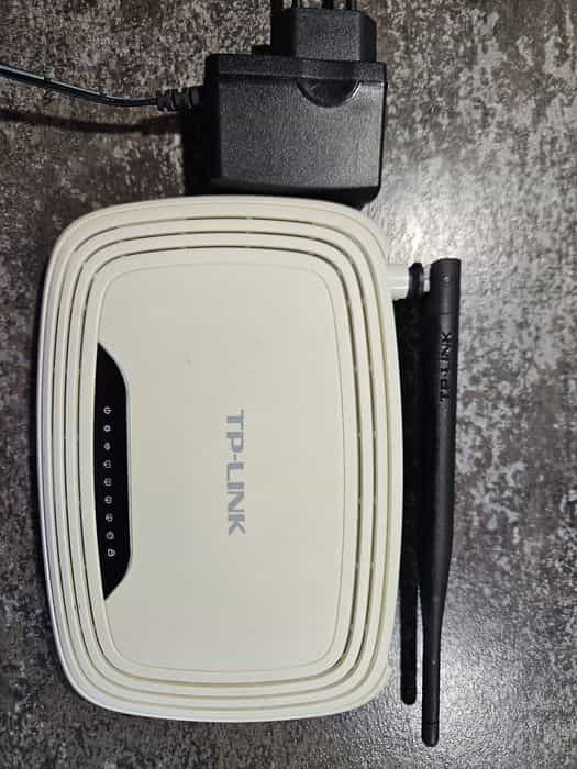 Router TP link TL-WR740N