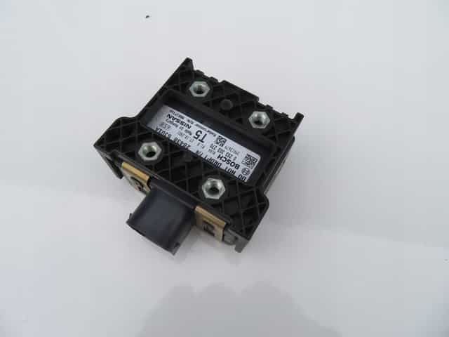 Radar Distronic Sensor ACC Nissan Navara D23 NP300 Oryginał !!!