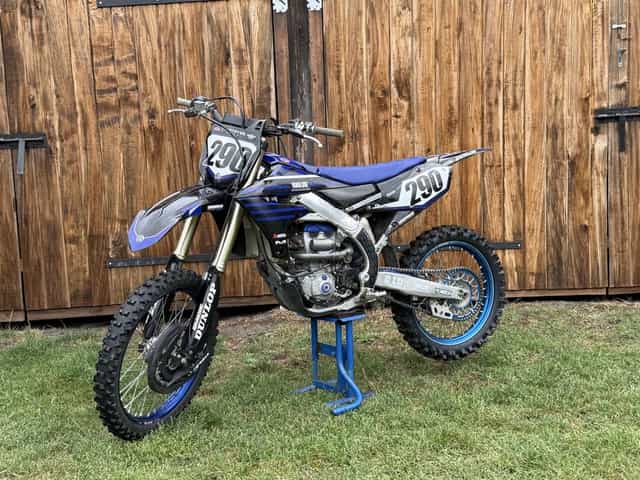 Yamaha YZF 250! 2021R! 100MTH! Akrapovic! (sxf,yzf,crf,kxf)