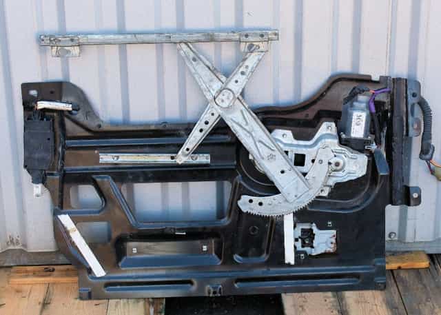 Mechanizm podnoszenia szyby Land Rover Defender