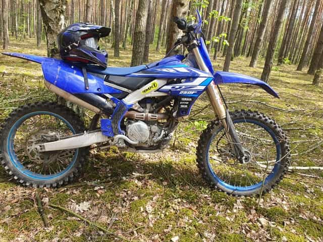 Yamaha yzf 250 Wi-Fi 2021r zamiana na auto
