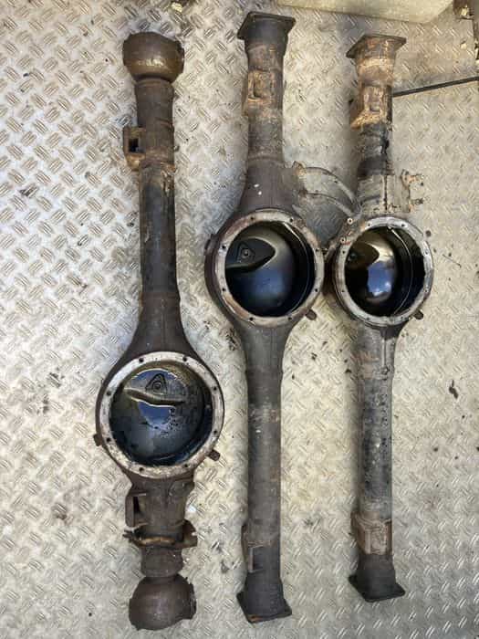 Suzuki samurai sj 413 obudowa mostu